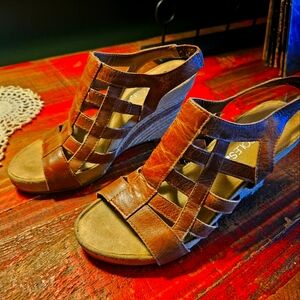 Leather Brown Strappy Aerosole Espadrilles Wedge Sandal